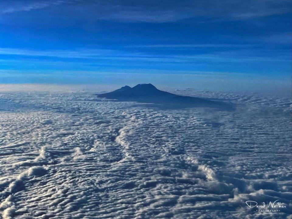Mount Kilimanjaro, Approach to Kilimanjaro Airport